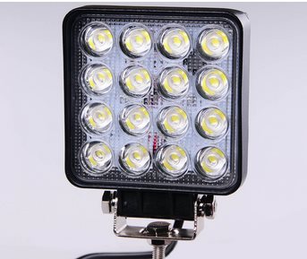 Pracovný svetlomet LED 48W štvorcový 10-30V